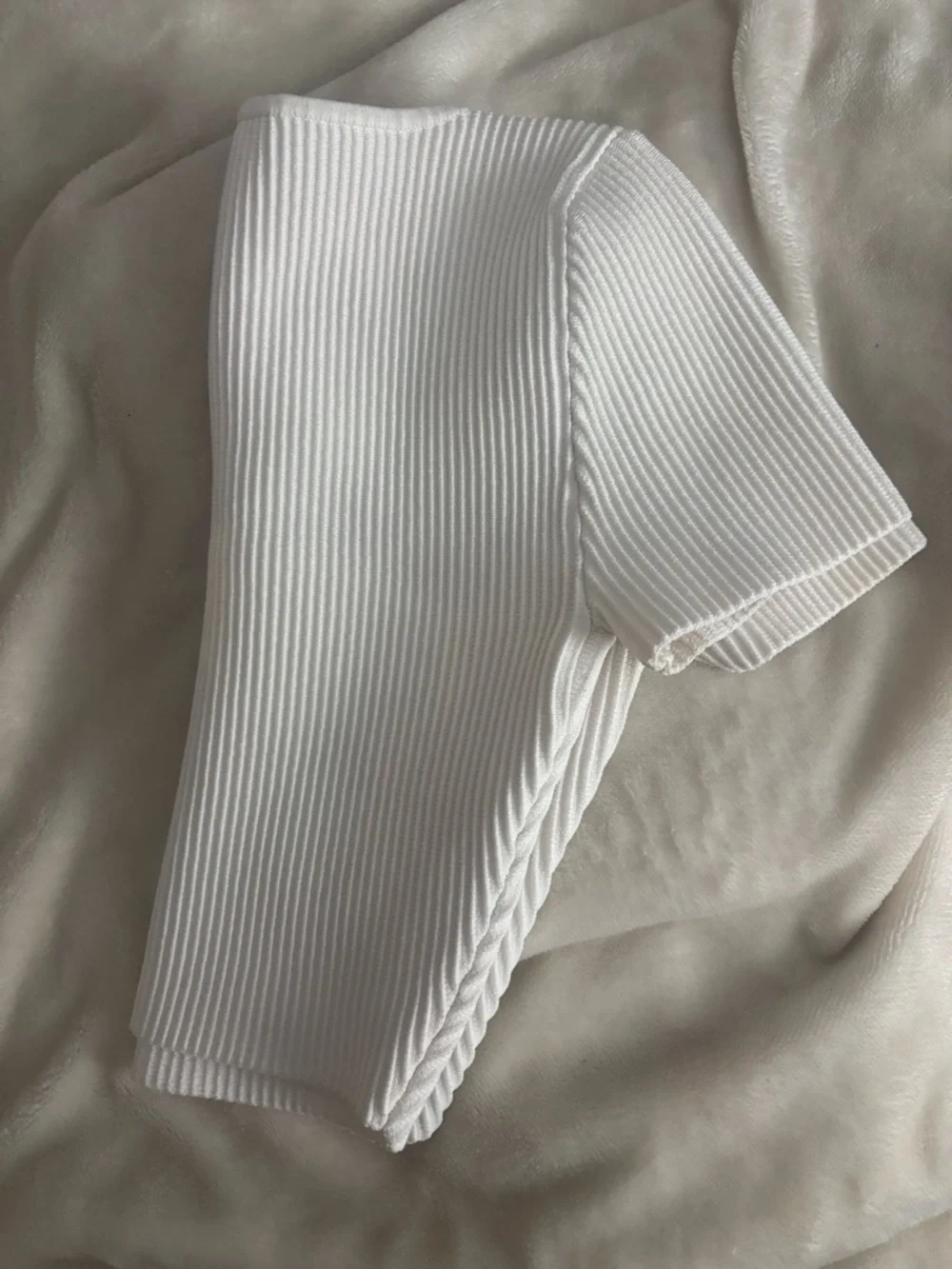 Aritzia Babaton top - Picture 4 of 5